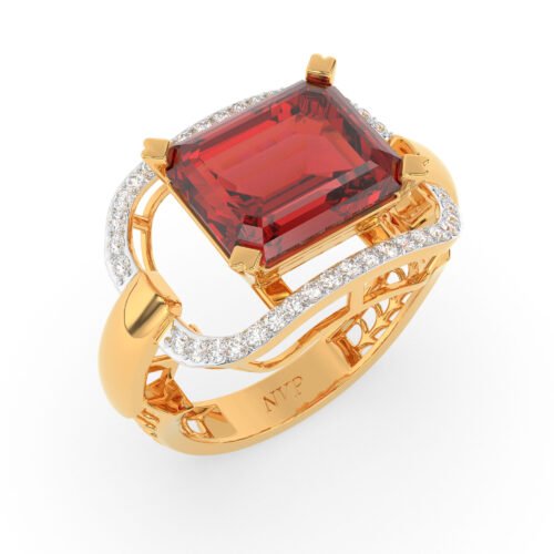 Wavy Princess Stone Ring