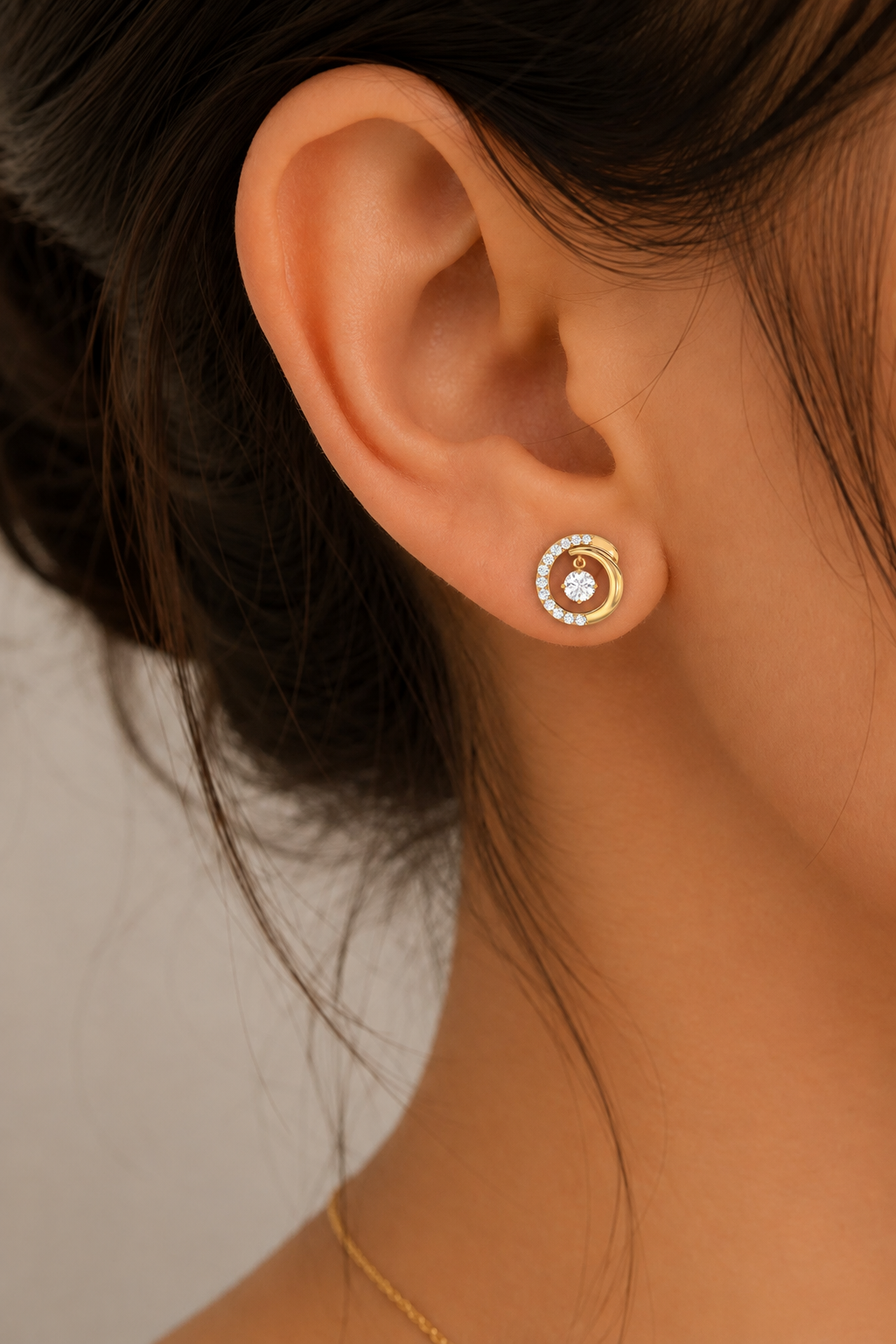 Royal Halo Earrings - Image 2